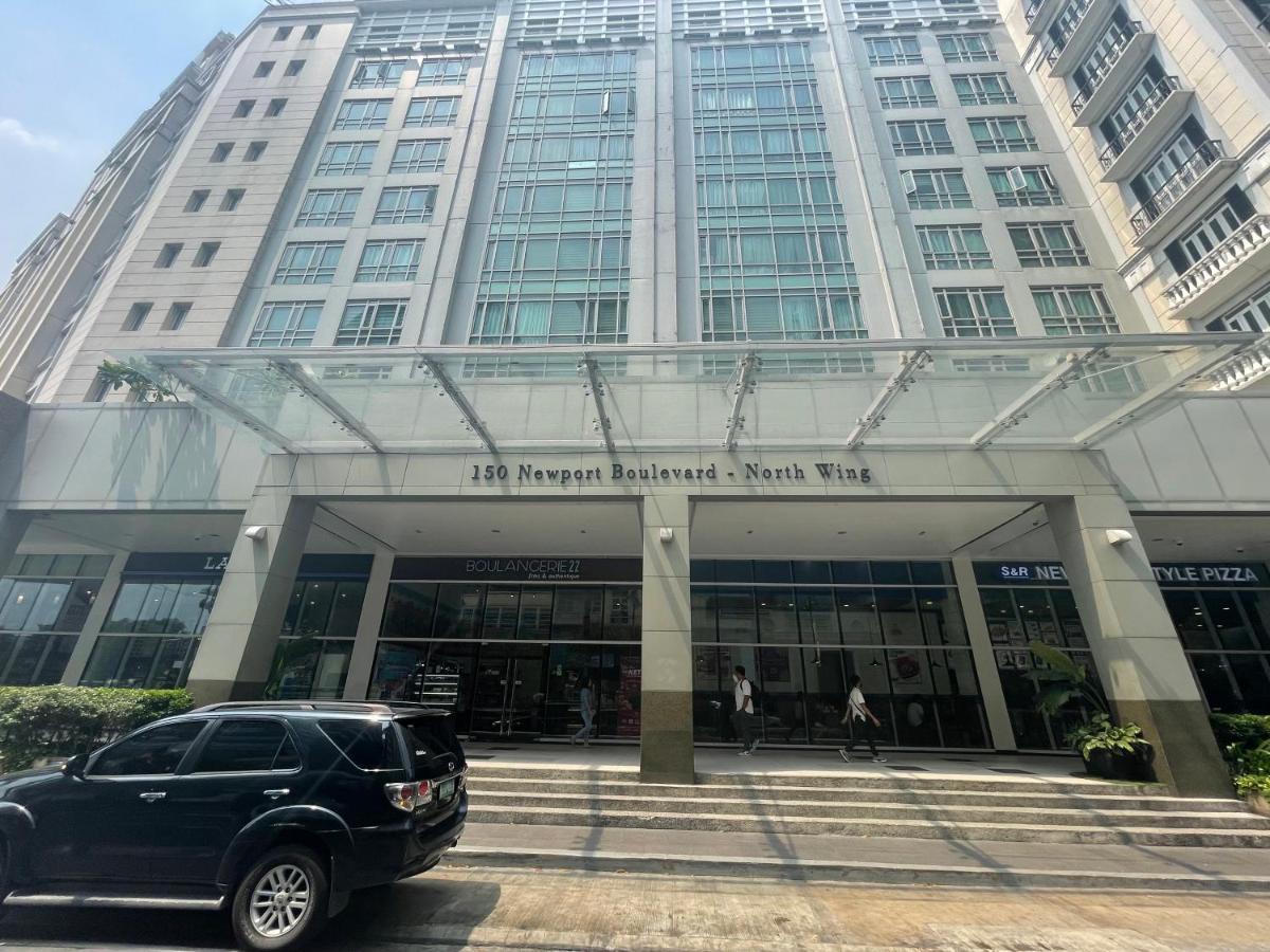 4J 150 Newport - Terminal3 Airport Aparthotel Pasay Exterior photo